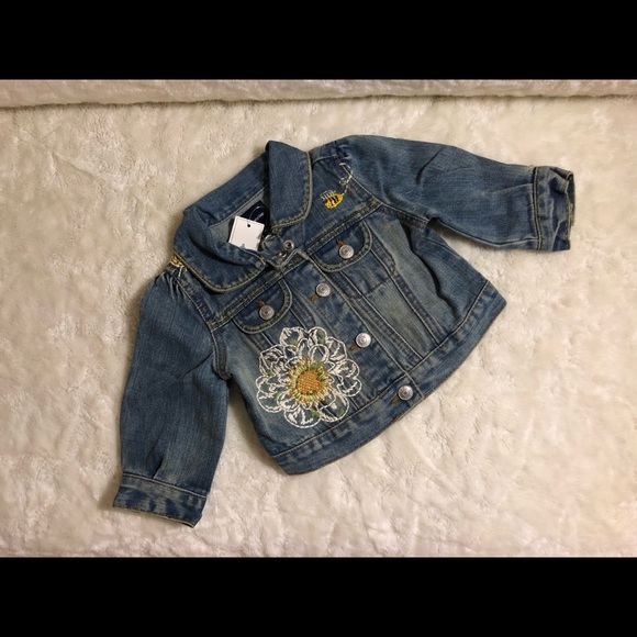 Brand New Baby Gap Denim Jacket with Bracelet - Picture 2 of 8